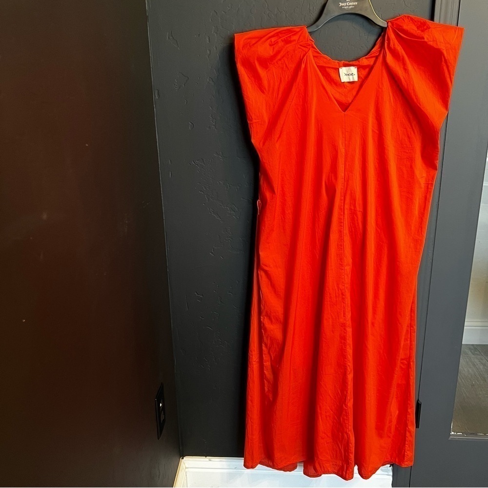 Dixie women’s Maxi dress V Neck Color: Orange variation vibes Hawaii vacation